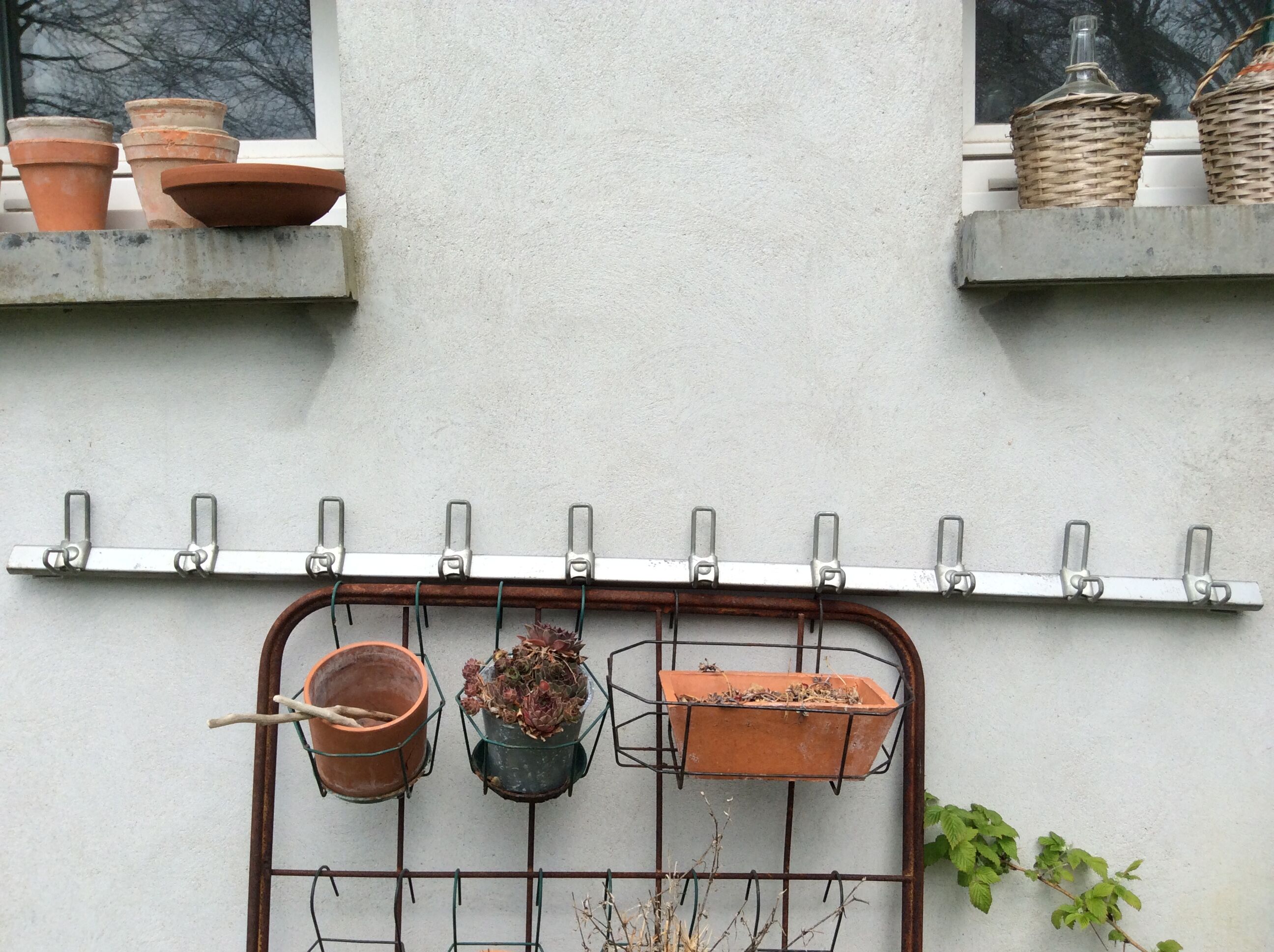 Schoolboat coat hanger