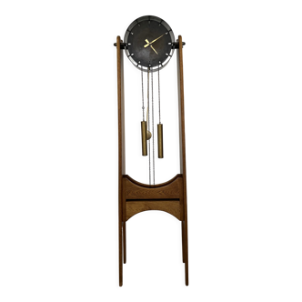Horloge en chêne années 1950