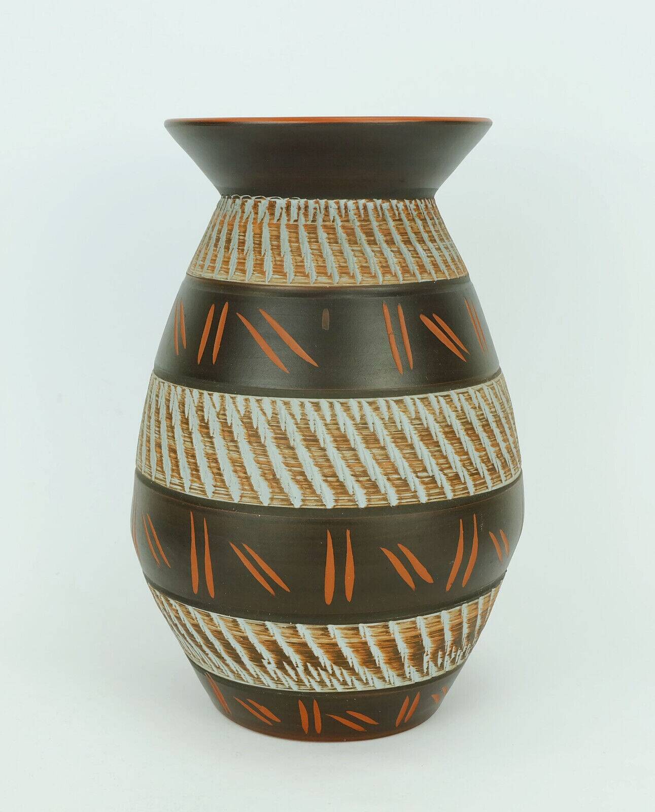1950's akru keramik mid century VASE sgraffito decor model 10 30