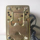 Téléphone rotatif vintage couleur moutarde