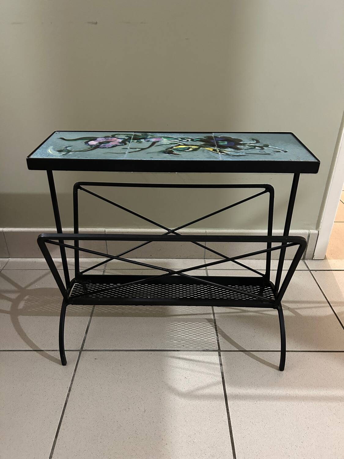 Vintage magazine rack