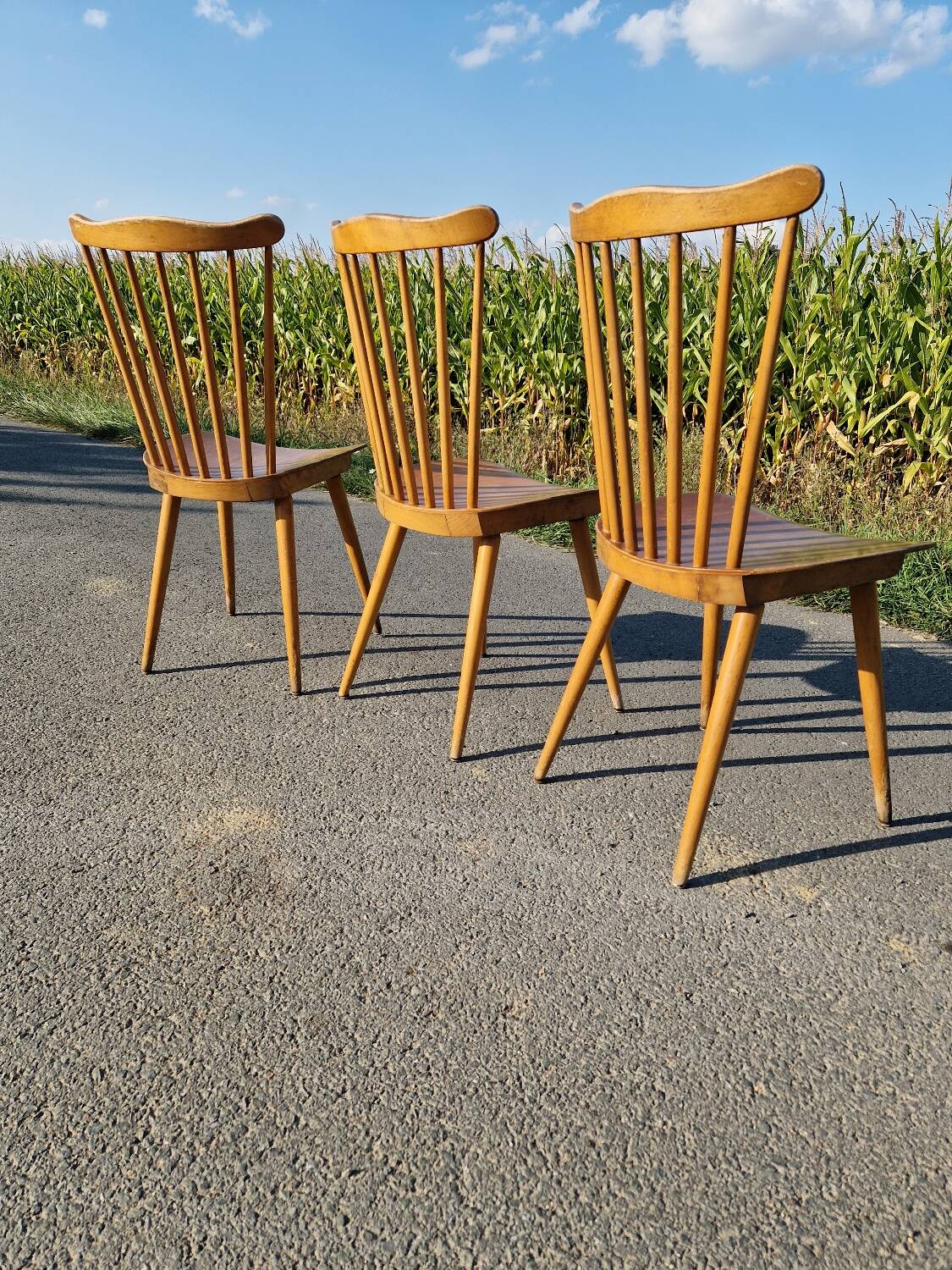 Set of 3 Baumann bistro chairs, Menuet model