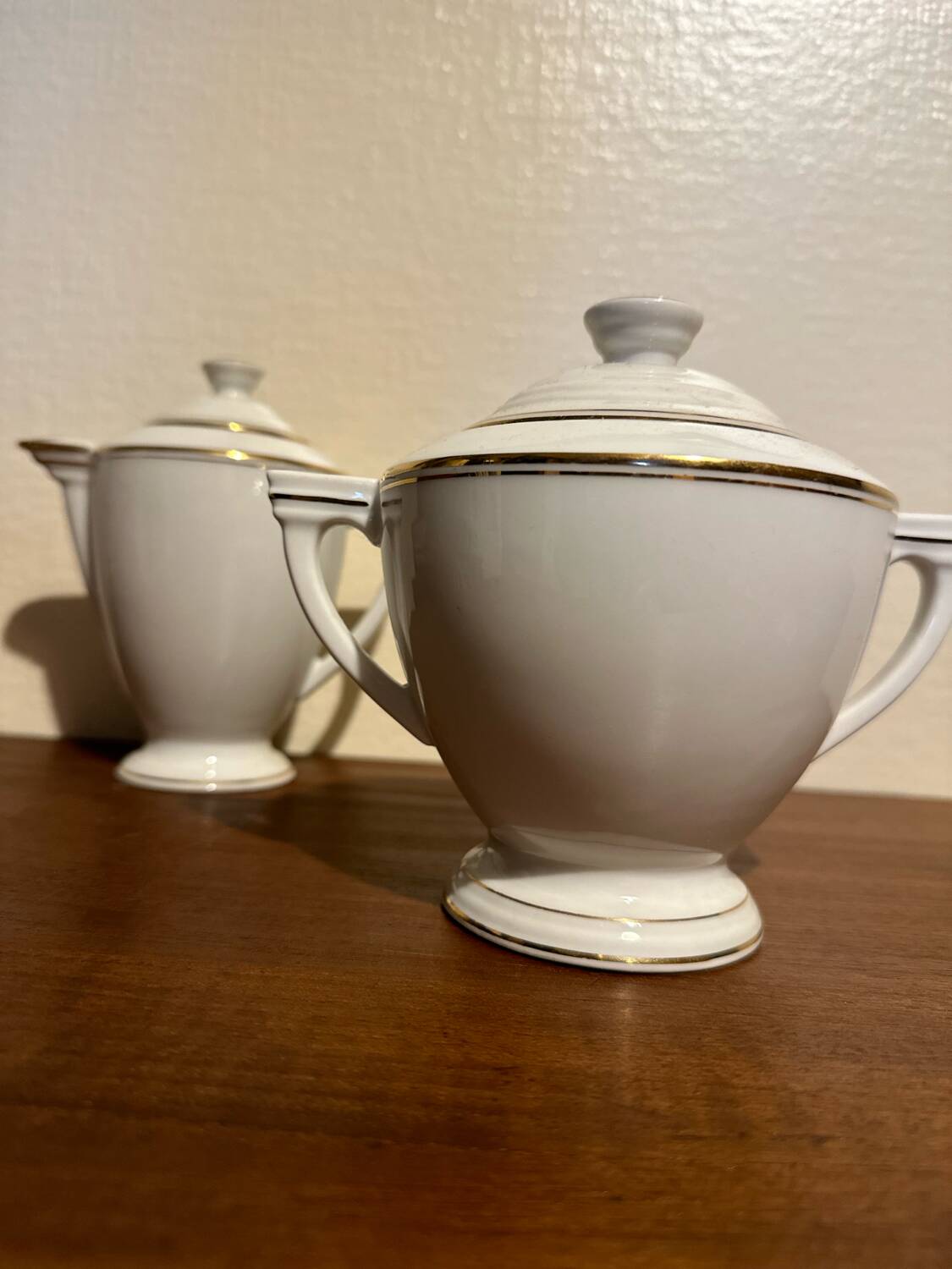 Sugar bowl and milk jug in Limoge porcelain