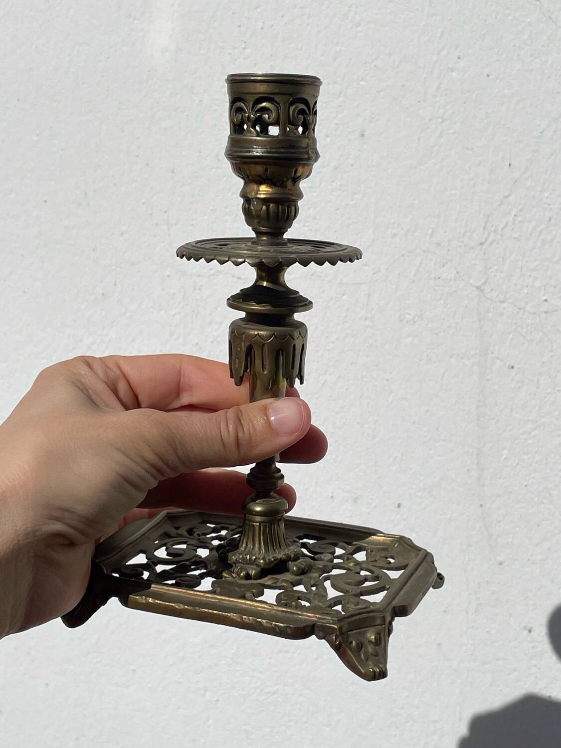 Bougeoir Victorien en bronze doré