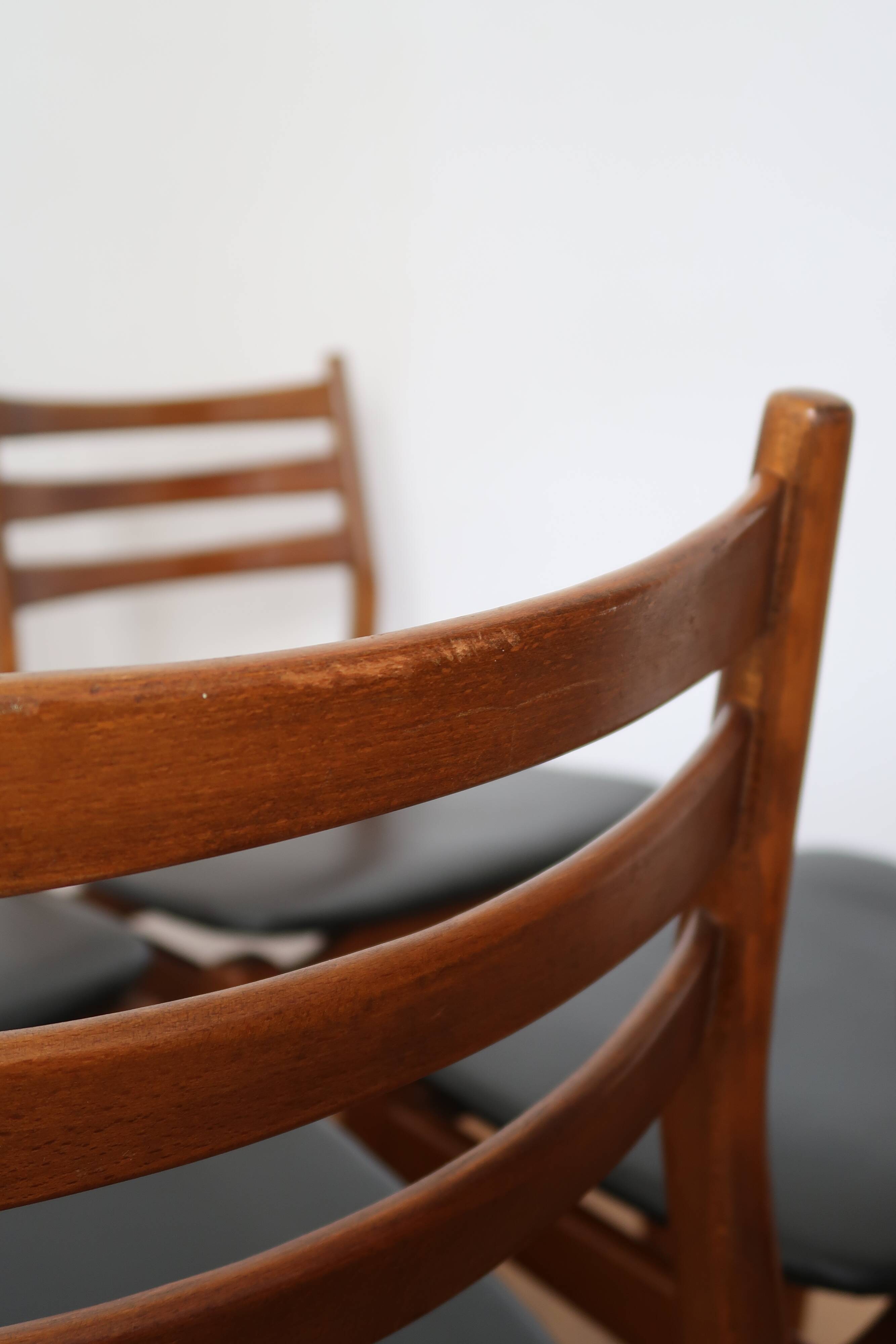 6 Scandinavian beech skai chairs