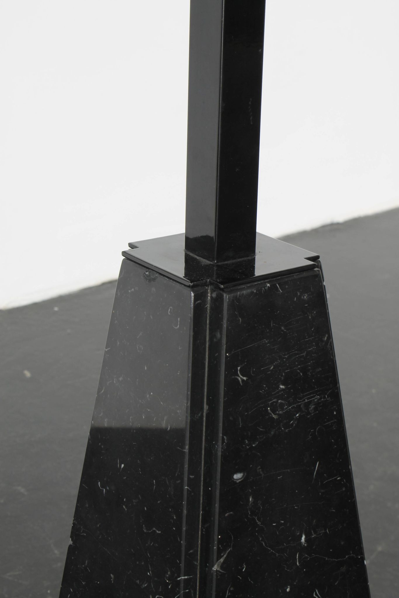 “Abat Jour” lamp by Cini Boeri / Arteluce