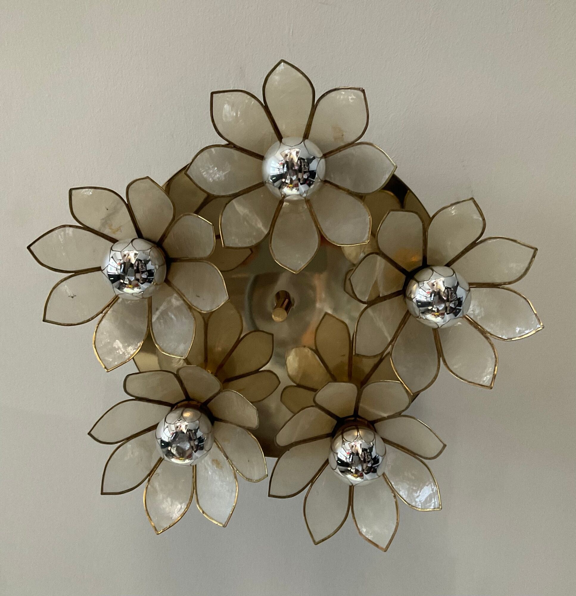 Vintage ceiling lamp in brass and mother-of-pearl 60s-70s