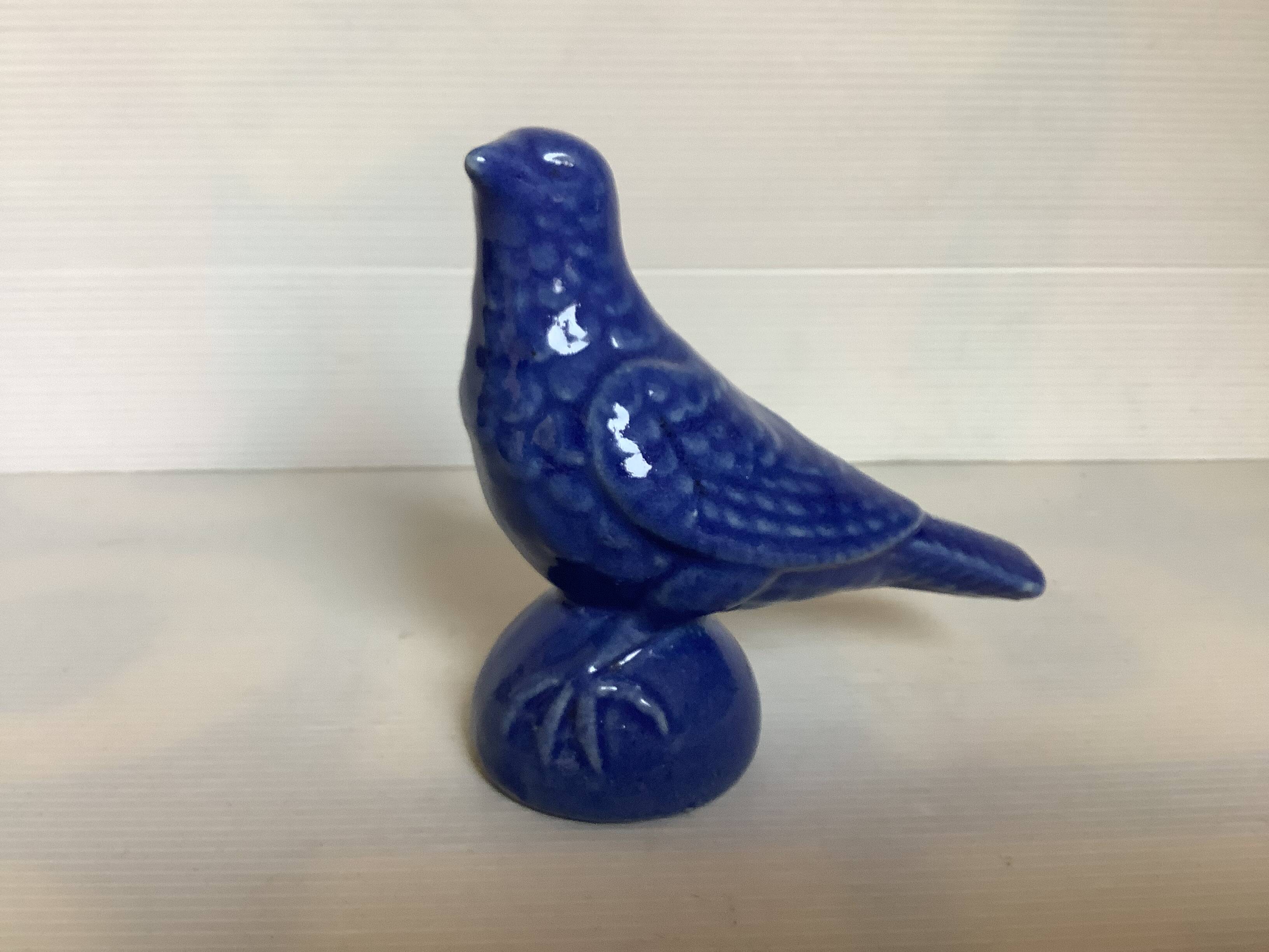 Zoomorphic bird breakable piggy bank