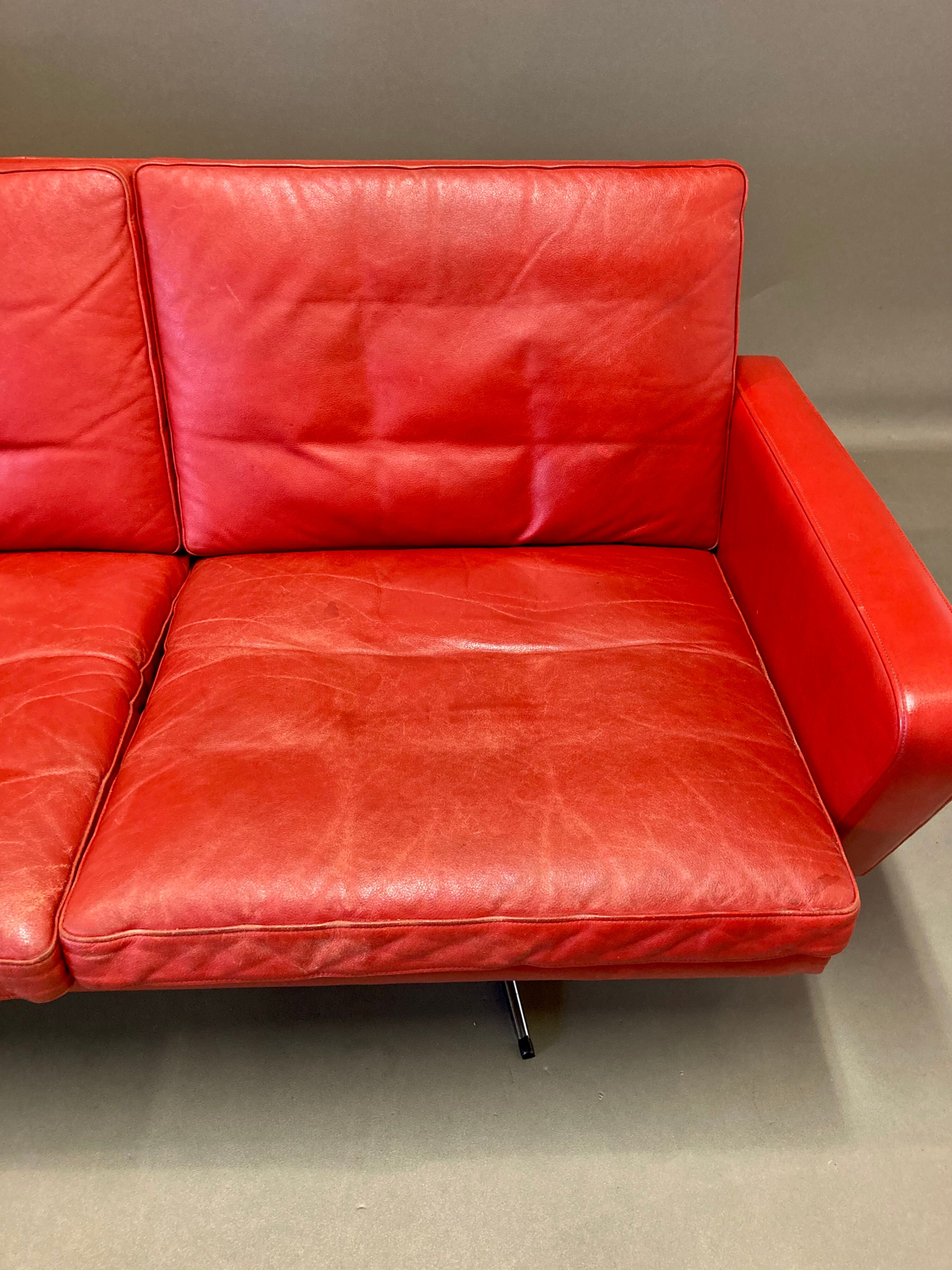 Sofa 3 places leather and chrome design 1950