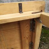 Farm table