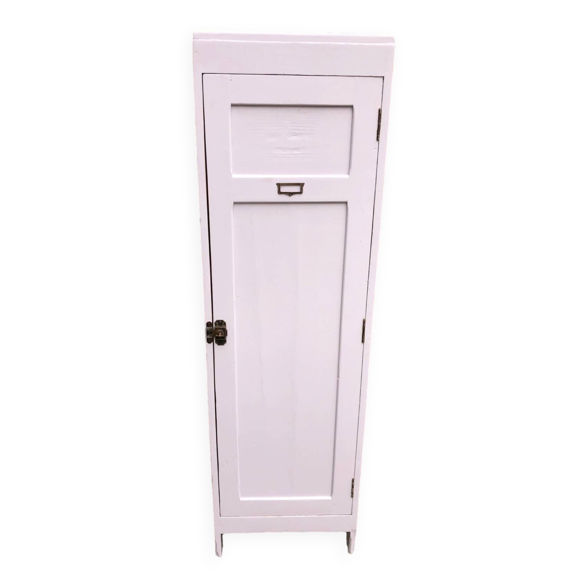 Cloakroom cabinet