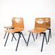 Lot de 4 chaises empilables vintage métal bois, style industriel Mid-Century