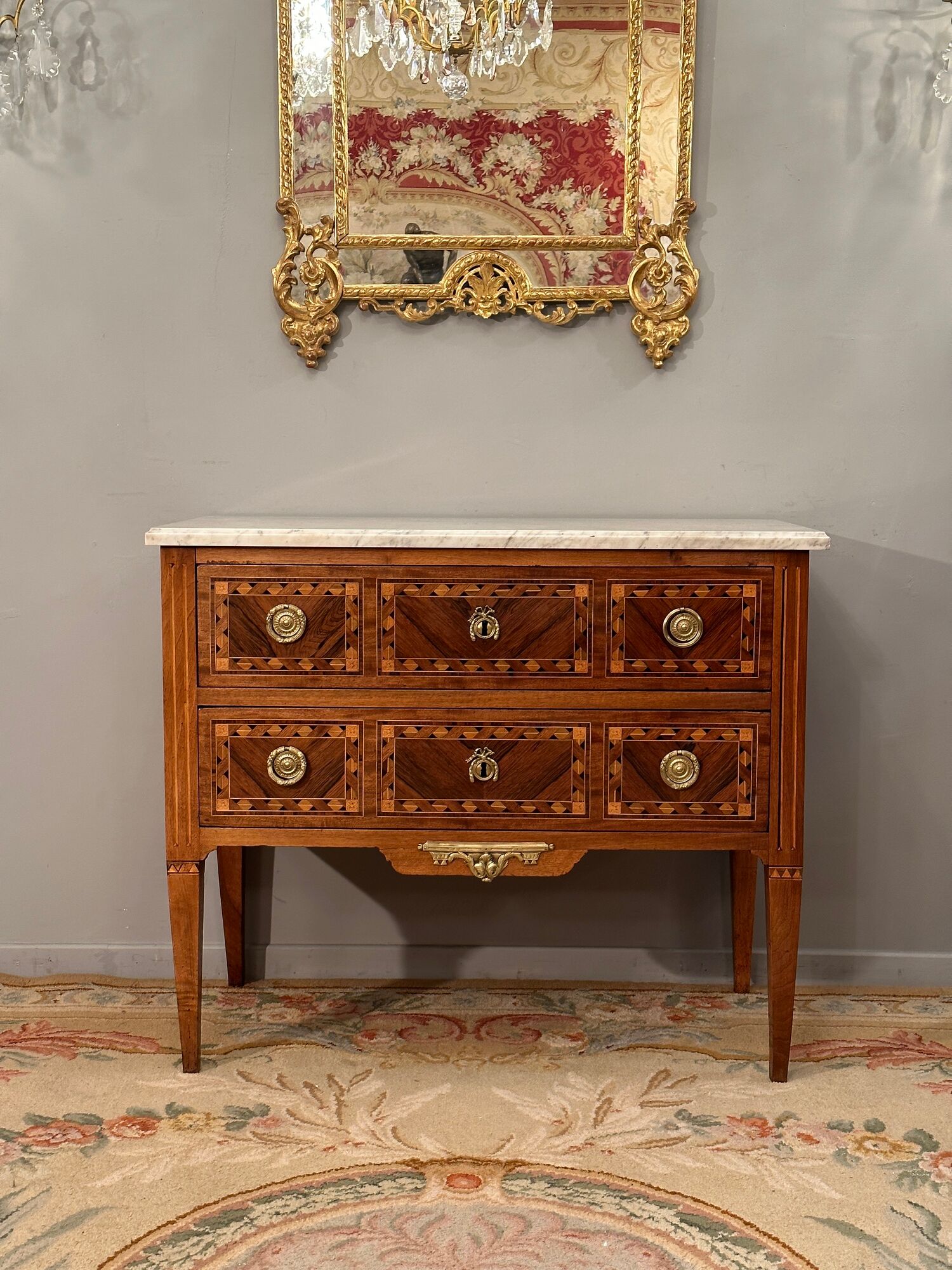 Chest of drawers in marquetry Late eighteenth century