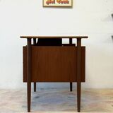 Bureau en teck autoportant, Danemark années 1960/1970, style vintage, design moderne du milieu du XXe siècle