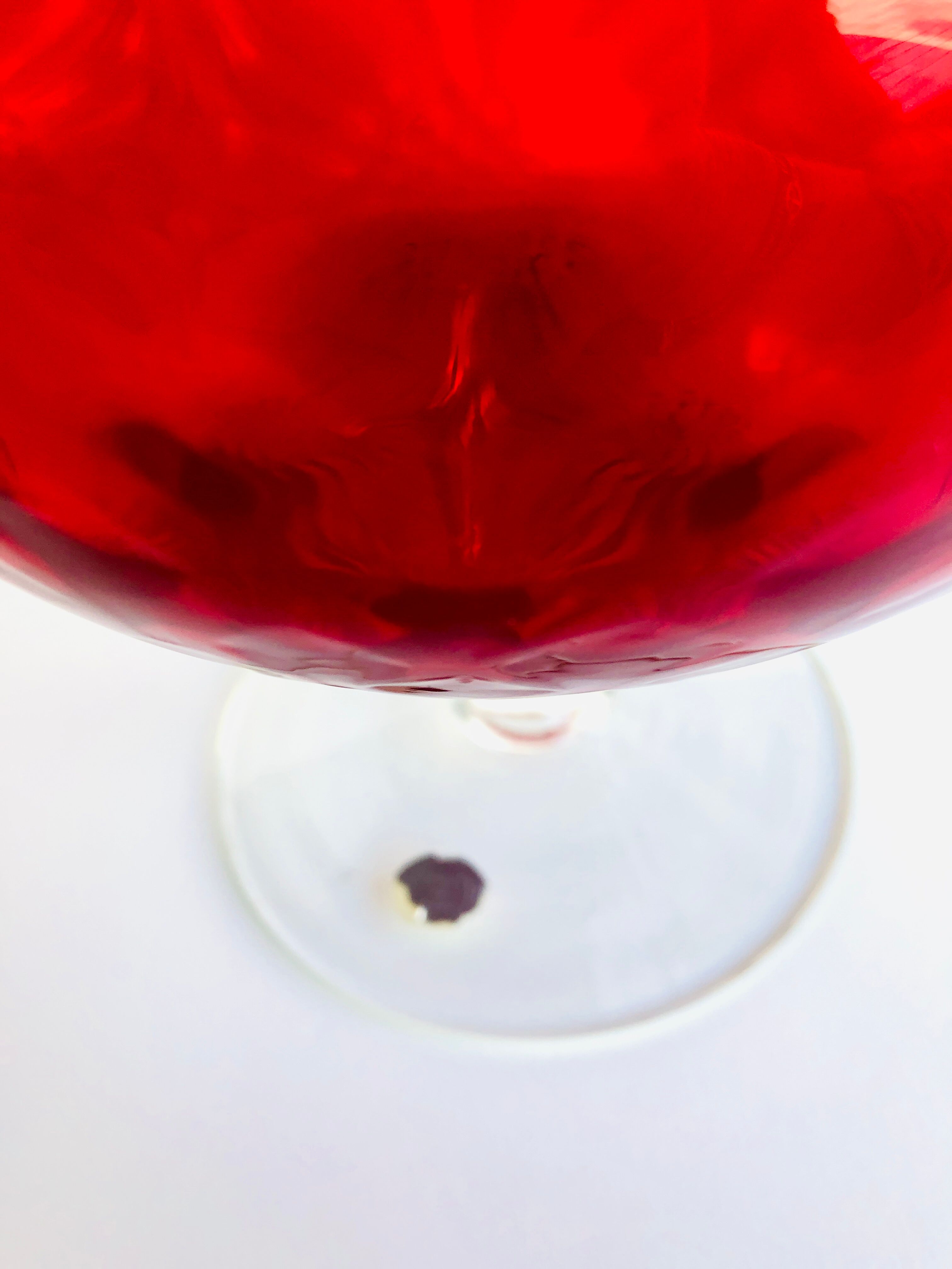 Red textured glass vase from the 60s-70s, Italy, Empoli