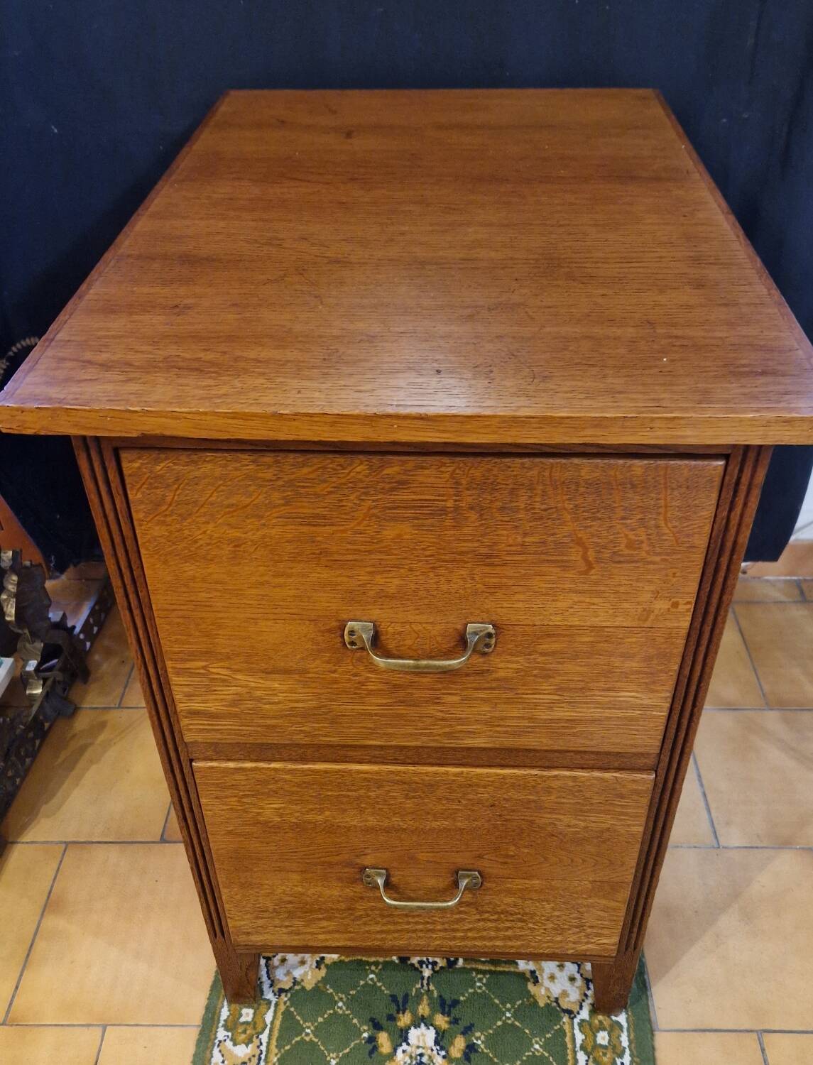 Architect's cabinet with 2 drawers