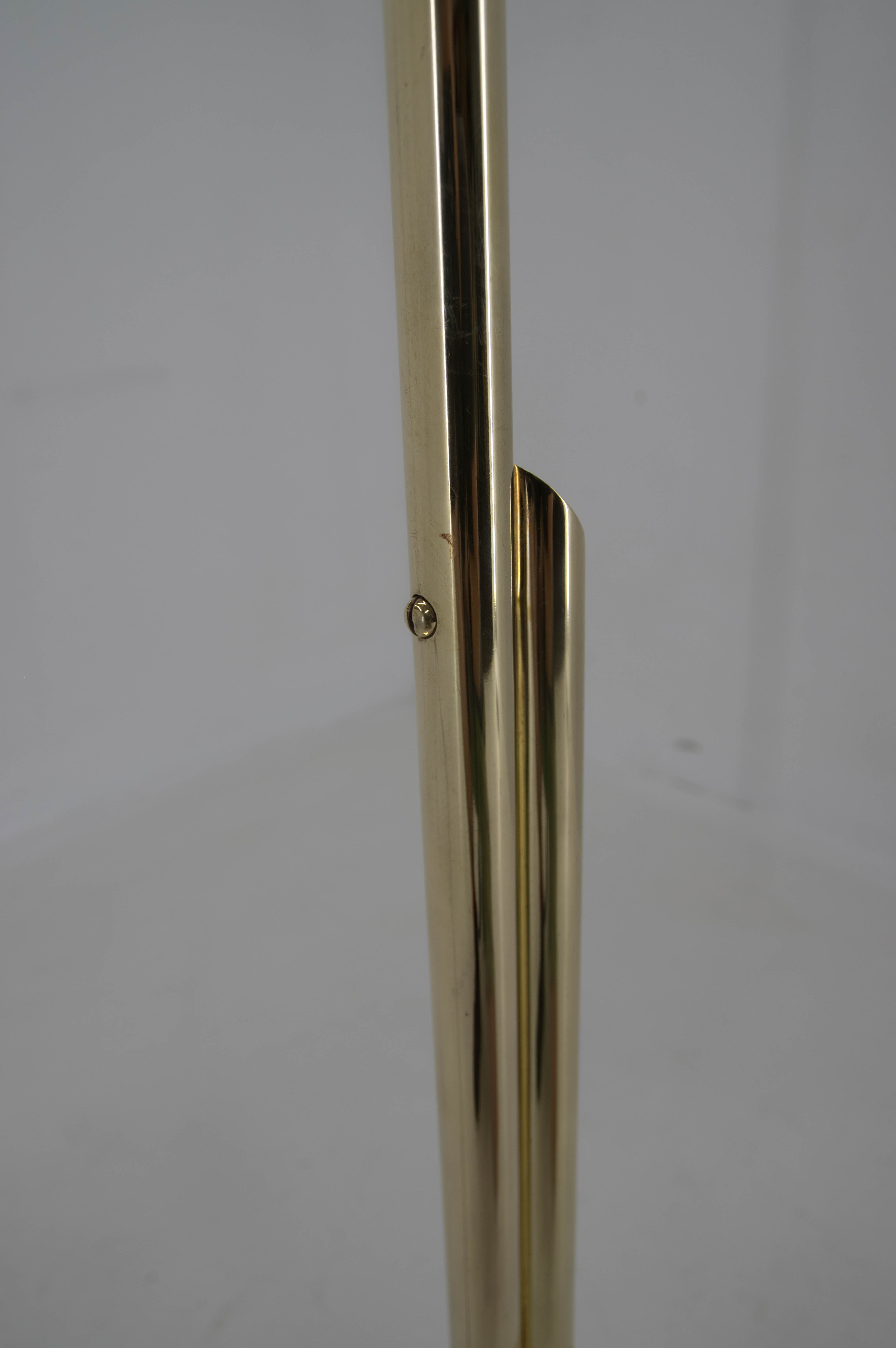 Art deco brass floor lamp, 1930