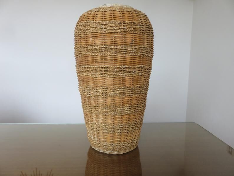 Rattan vase, braided rope and 80s ceramics