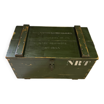 Authentic and robust vintage military trunk