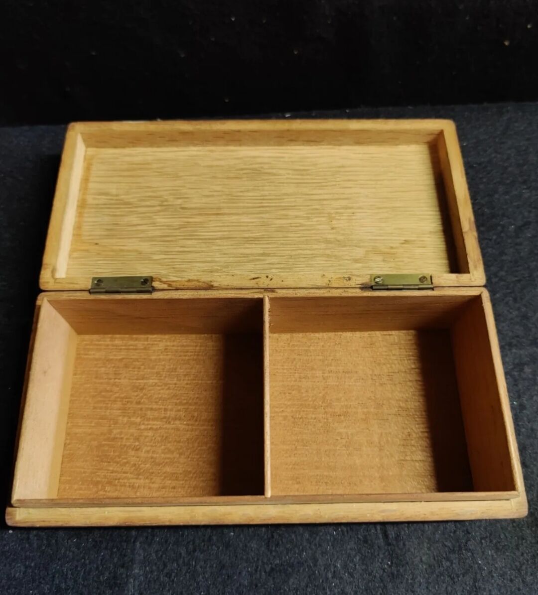 English cigarette box wood and silver plate 19th regiment london old mess