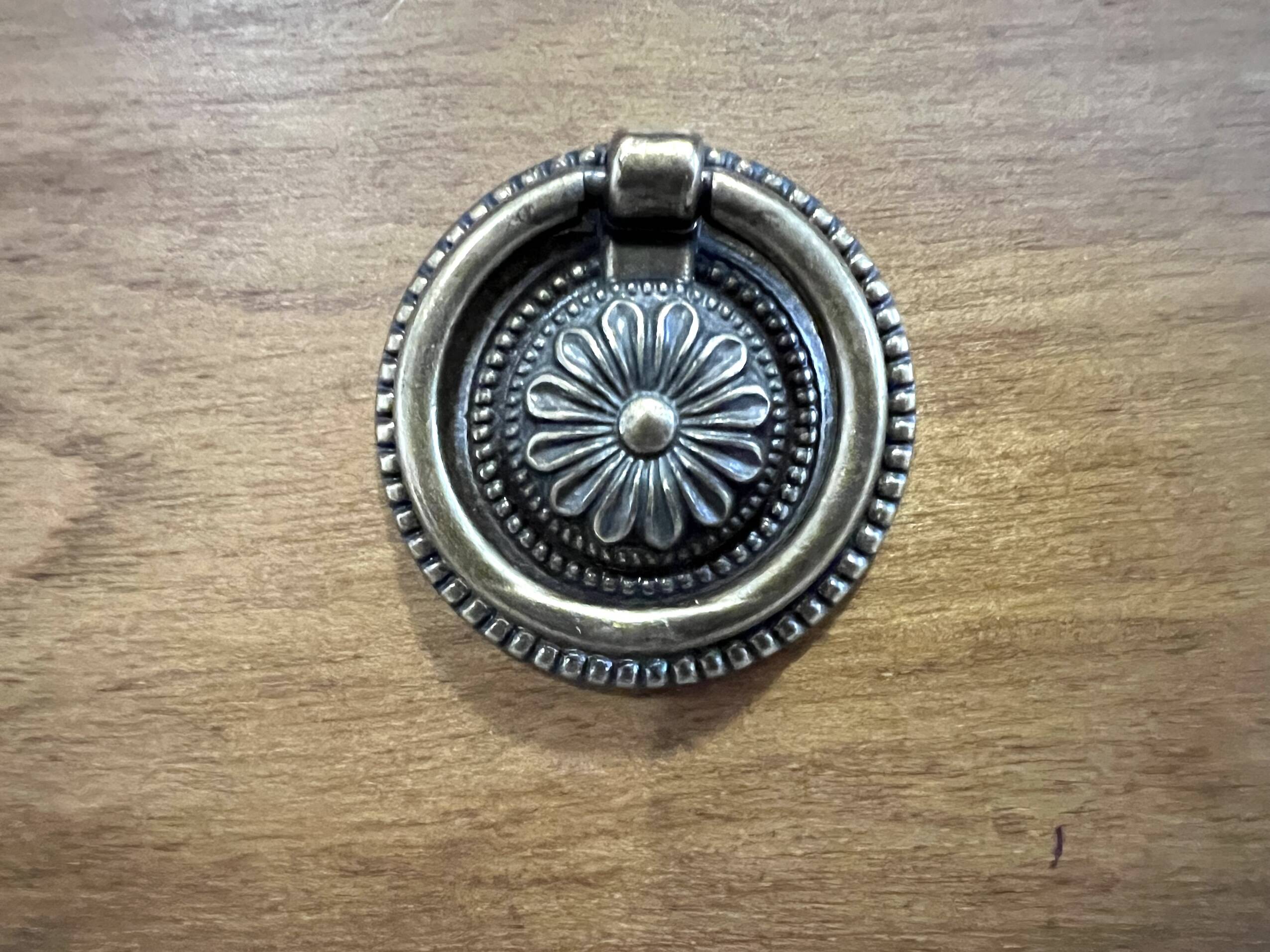 Louis XVI style 3-drawer chest of drawers