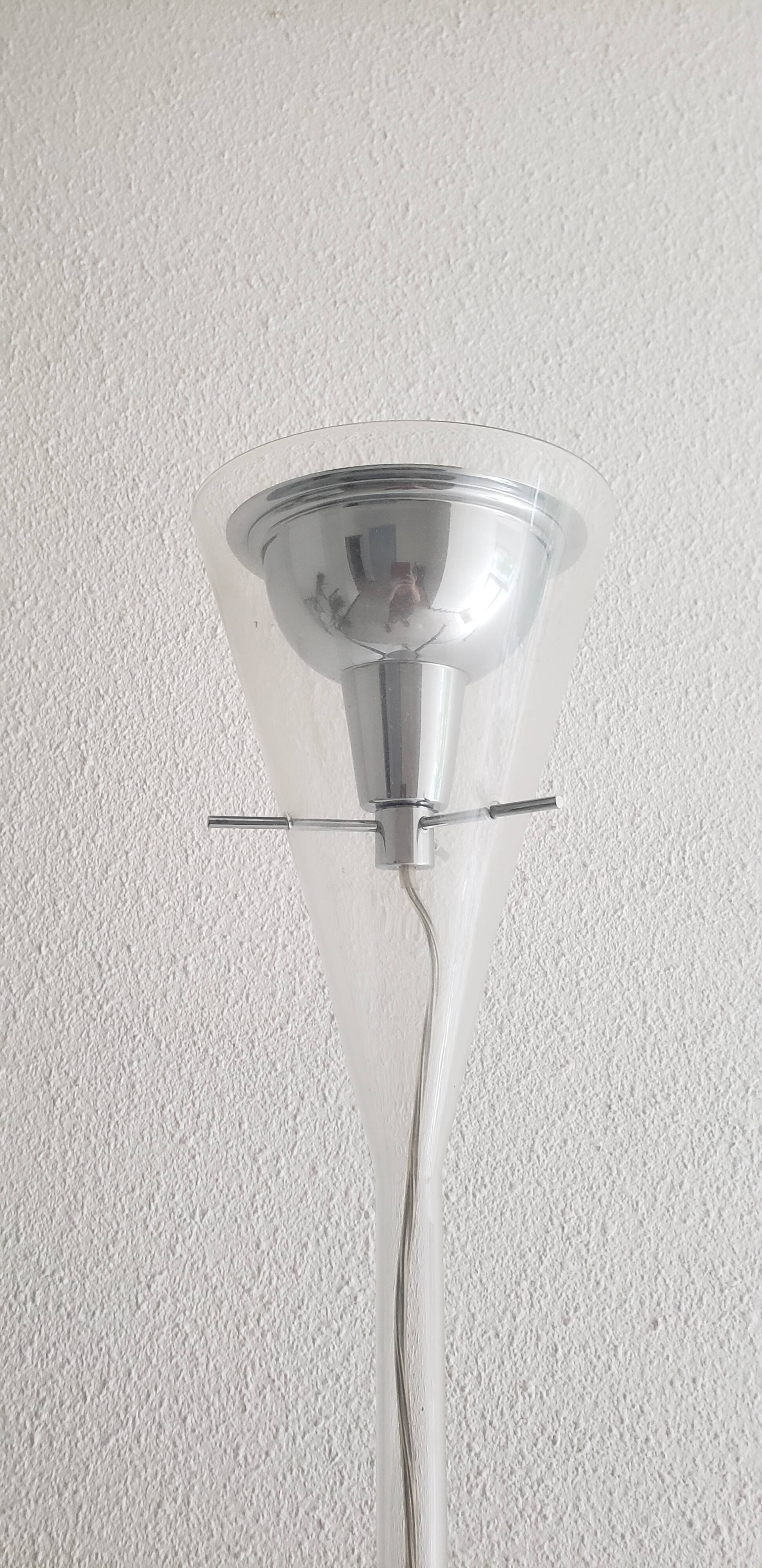 Lampadaire design Fontana Arte flute