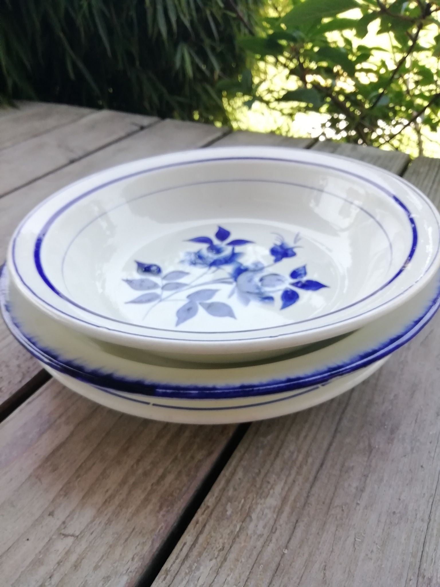 Trio of hollow dishes blue tones