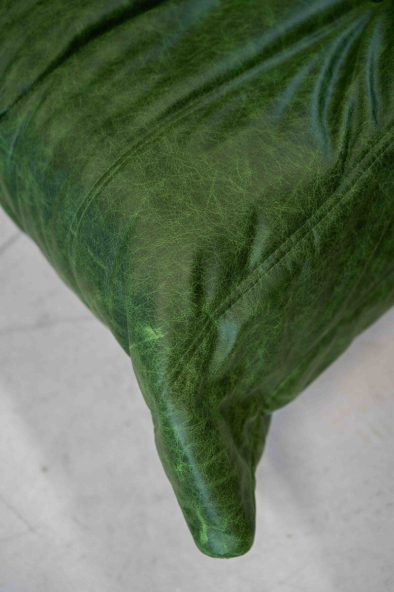 Togo chaise lounge in green leather attributed to Michel Ducaroy for Ligne Roset, 1974