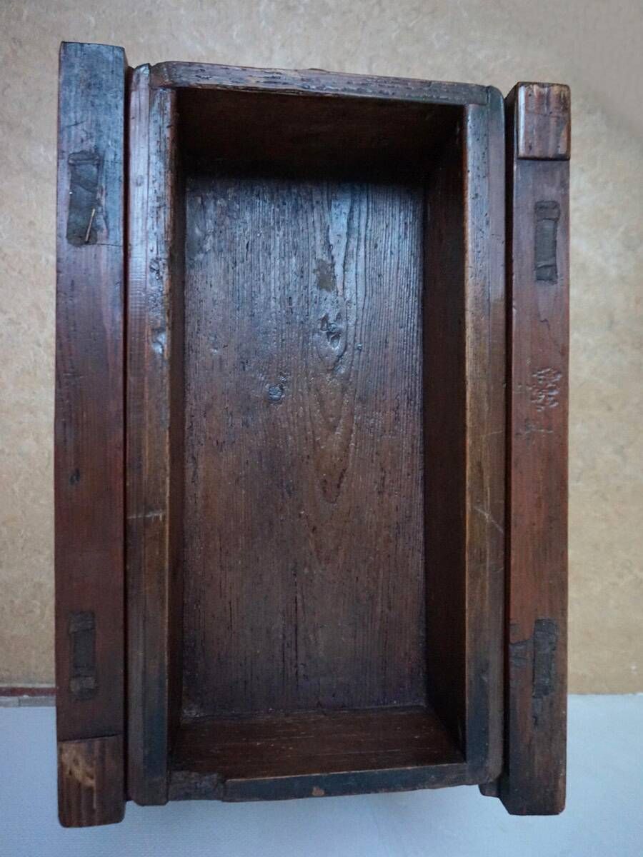 Small size Antique Bankers/ Rent or Merchant Table, late 18th C.