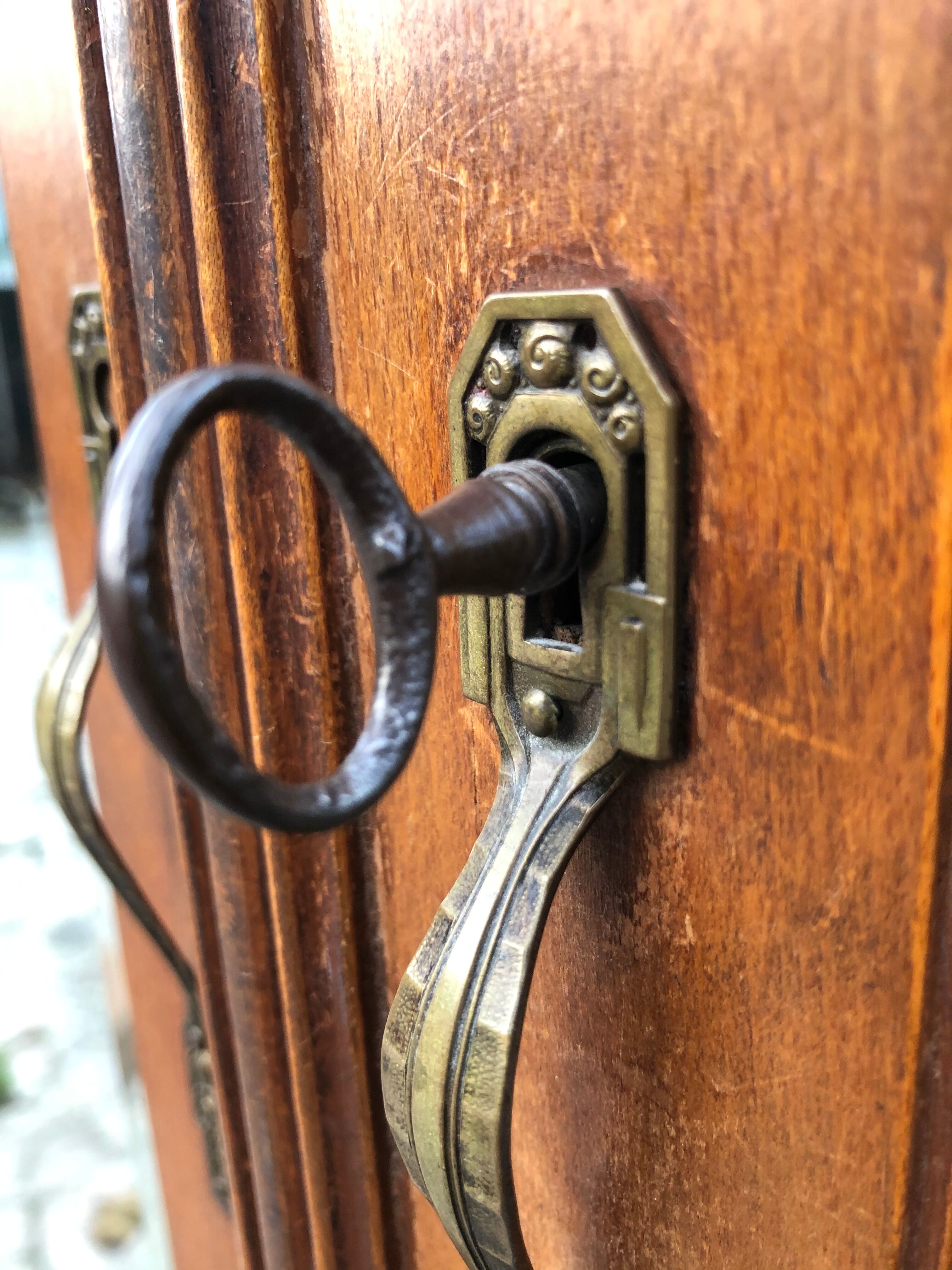 Parisian hotel wardrobe