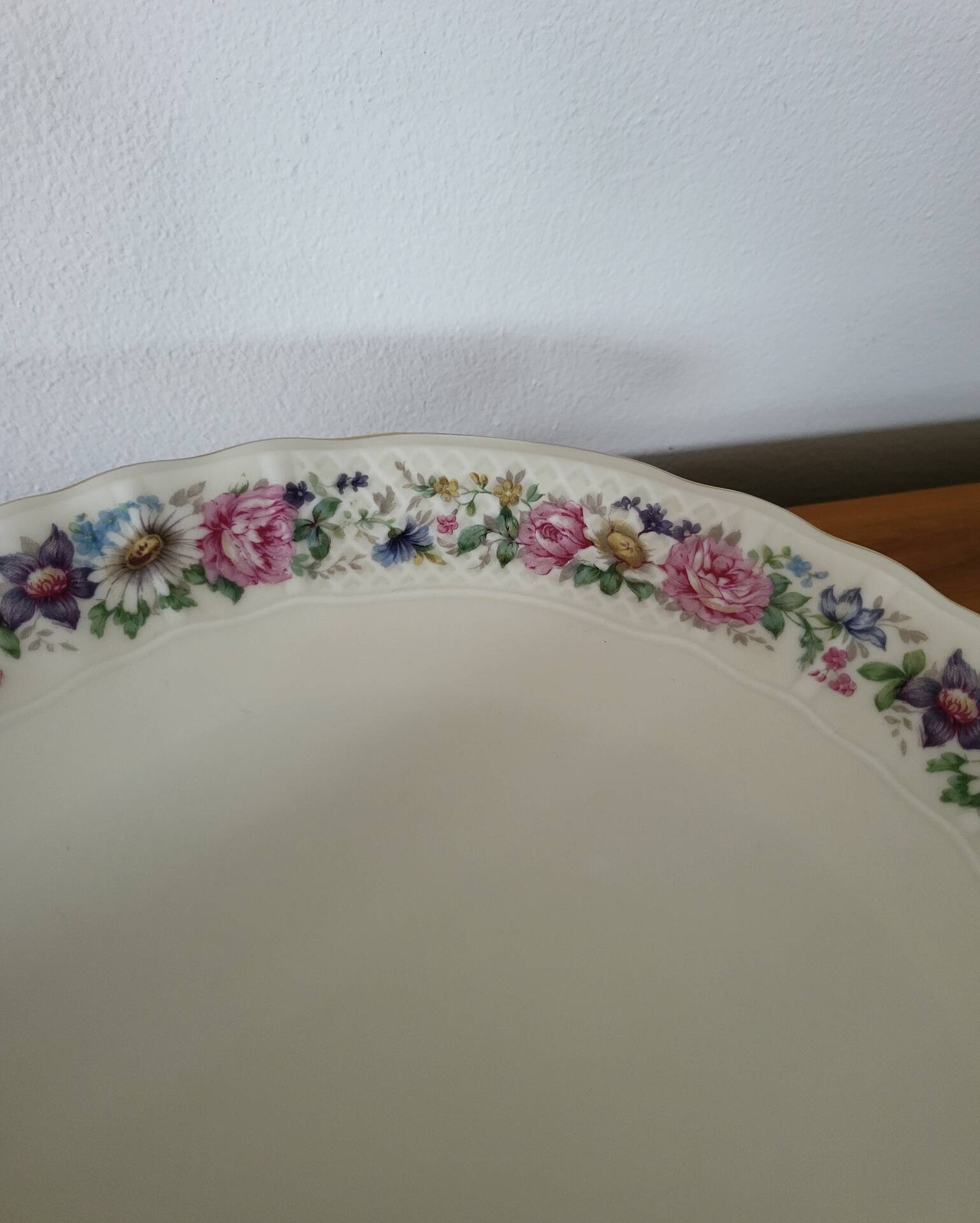 Limoges Bernardaud pie dish, cake in porcelain