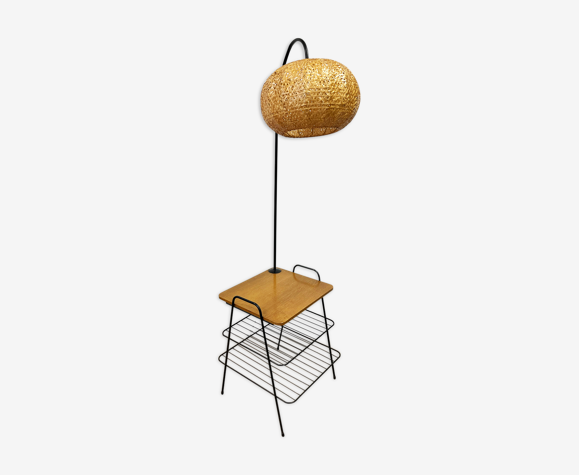 Lampadaire vintage en métal a tablette bois des annees 50