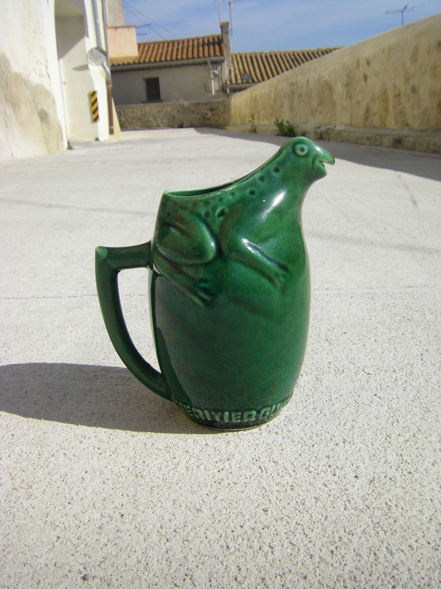 Pitcher of old bistro "the heir guyot"