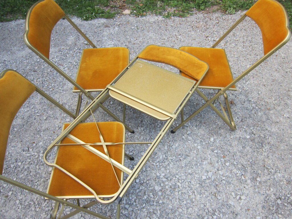 Série de 4 chaises pliantes métal doré et tissus