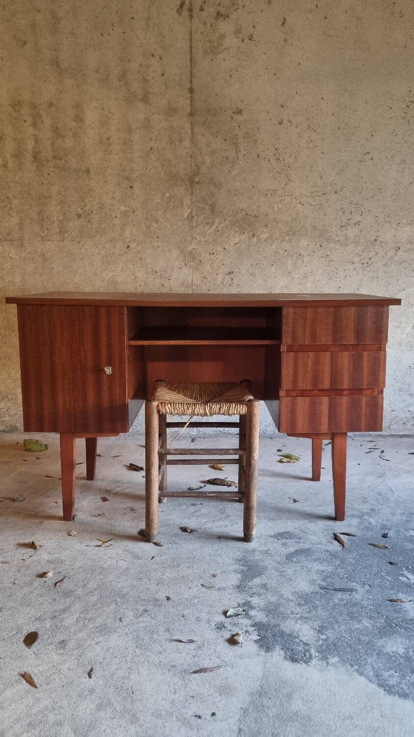 Vintage Scandinavian desk 1977