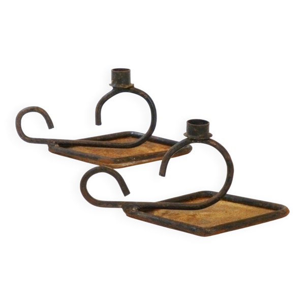 Paire de bougeoirs métal vintage 1950 French Steel Candlesticks — Beyit