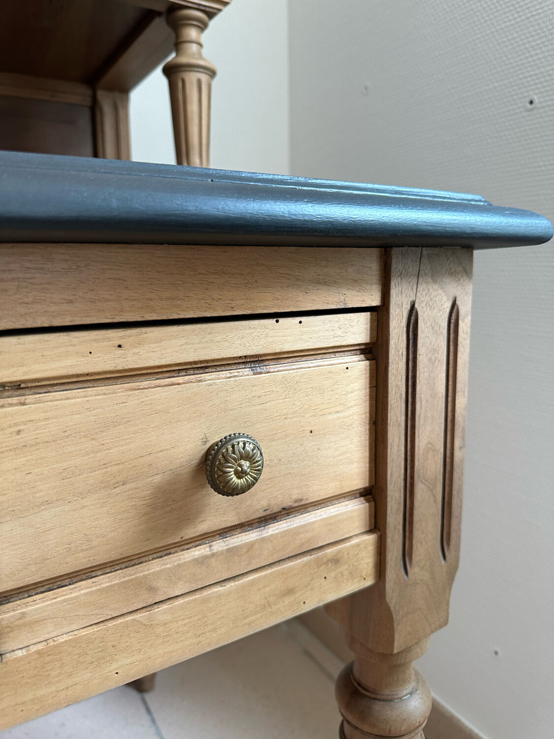 Double body desk