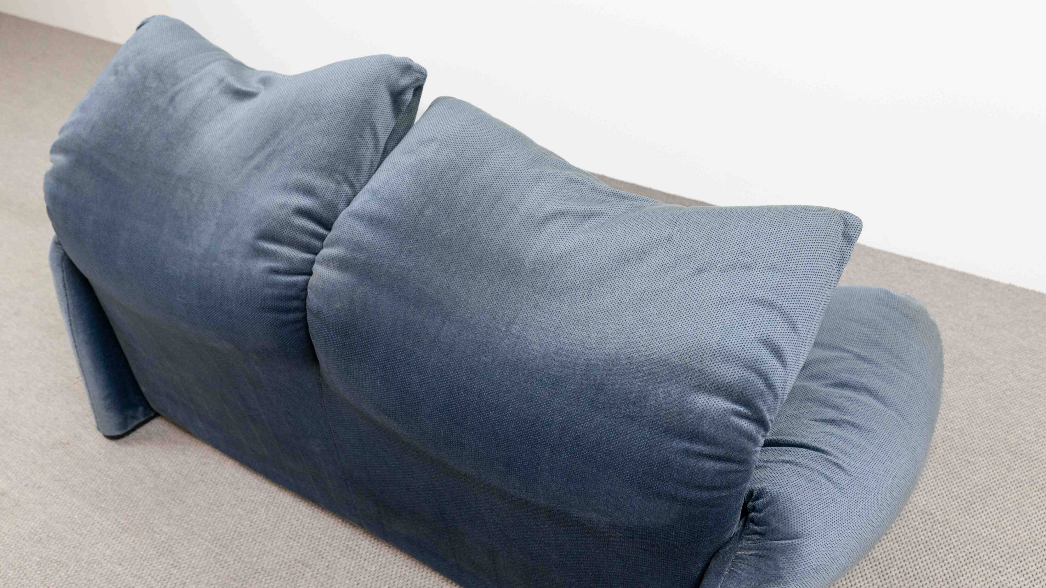 Maralunga Sofa by Vico Magistretti for Cassina, 1980s