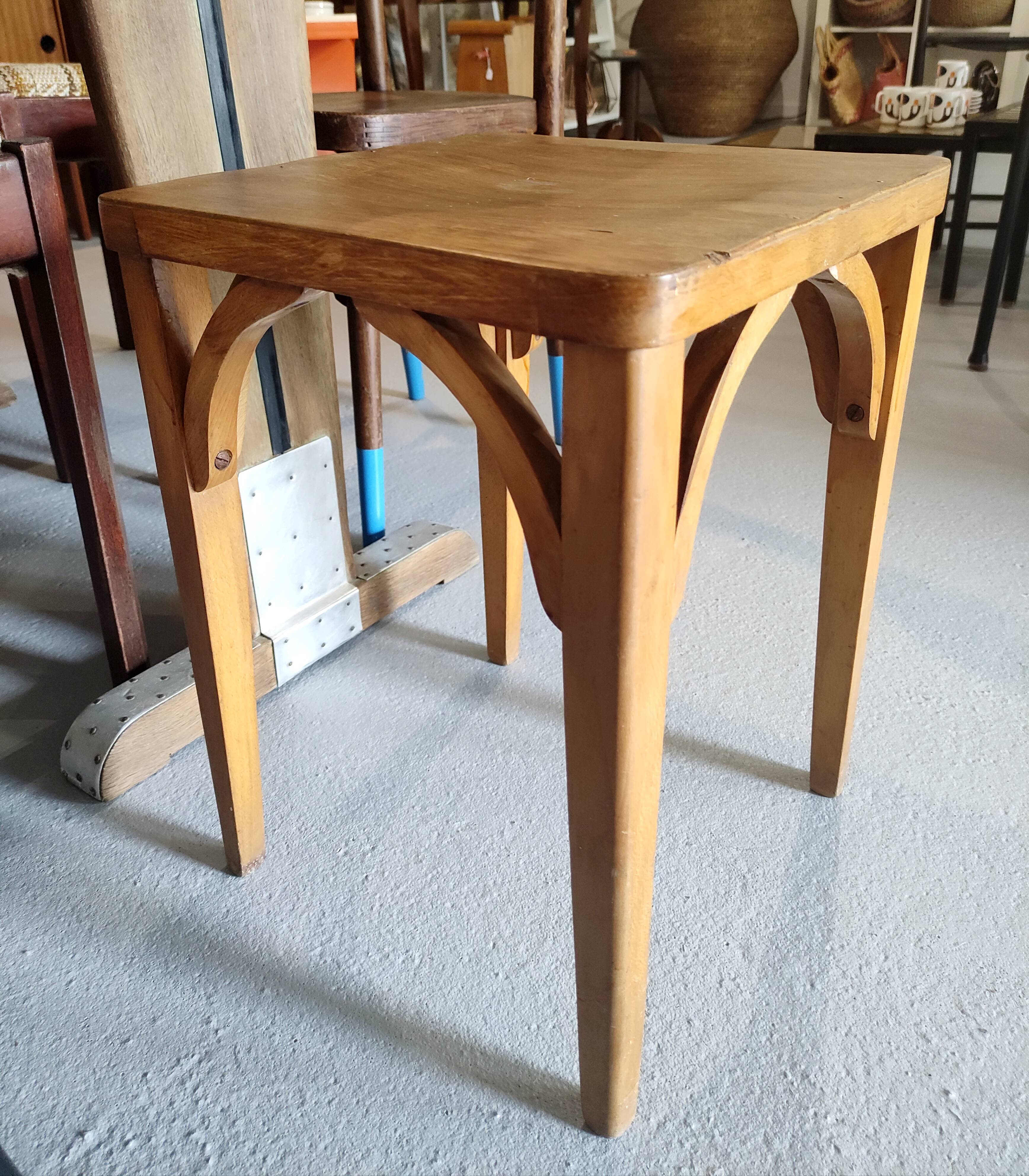 Luterma antique stool