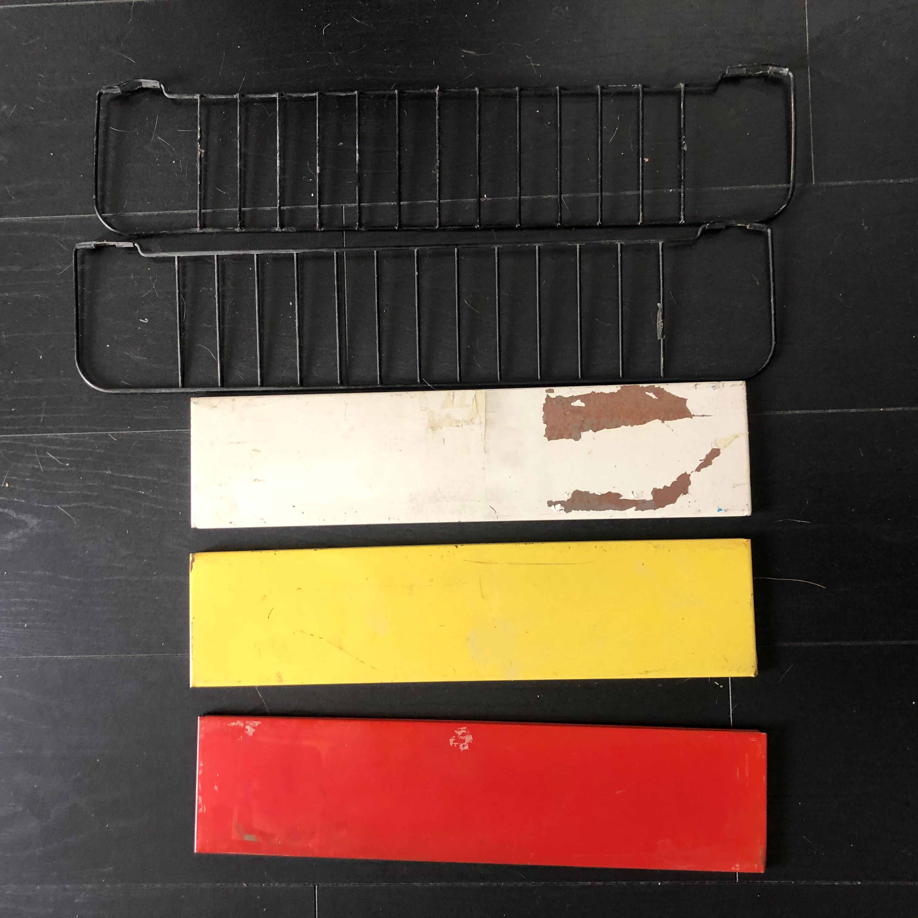 Vintage shelf Tomado pocket D.Dekker - 61 x 48 cm 1950