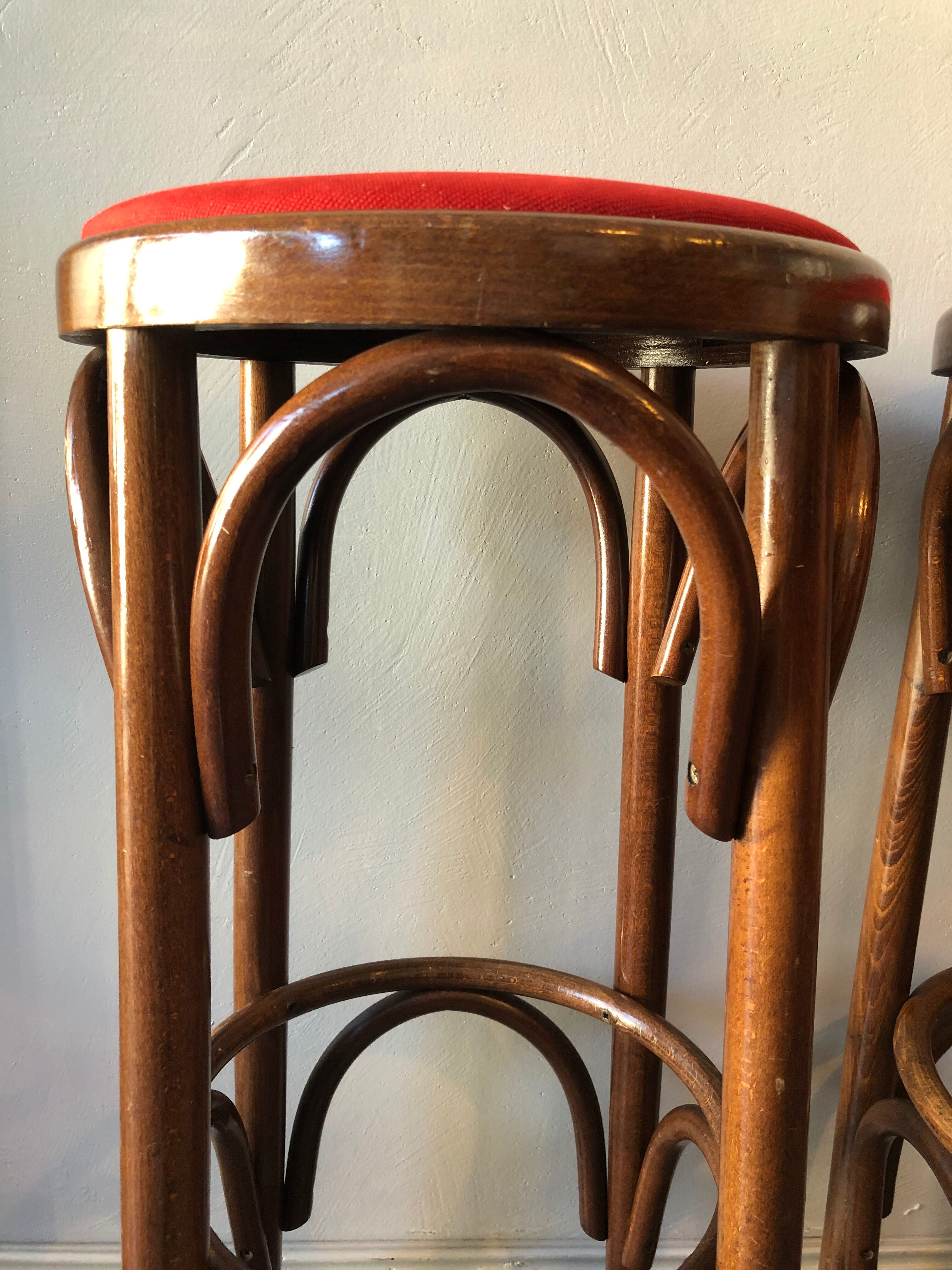 2 bistro bar stools