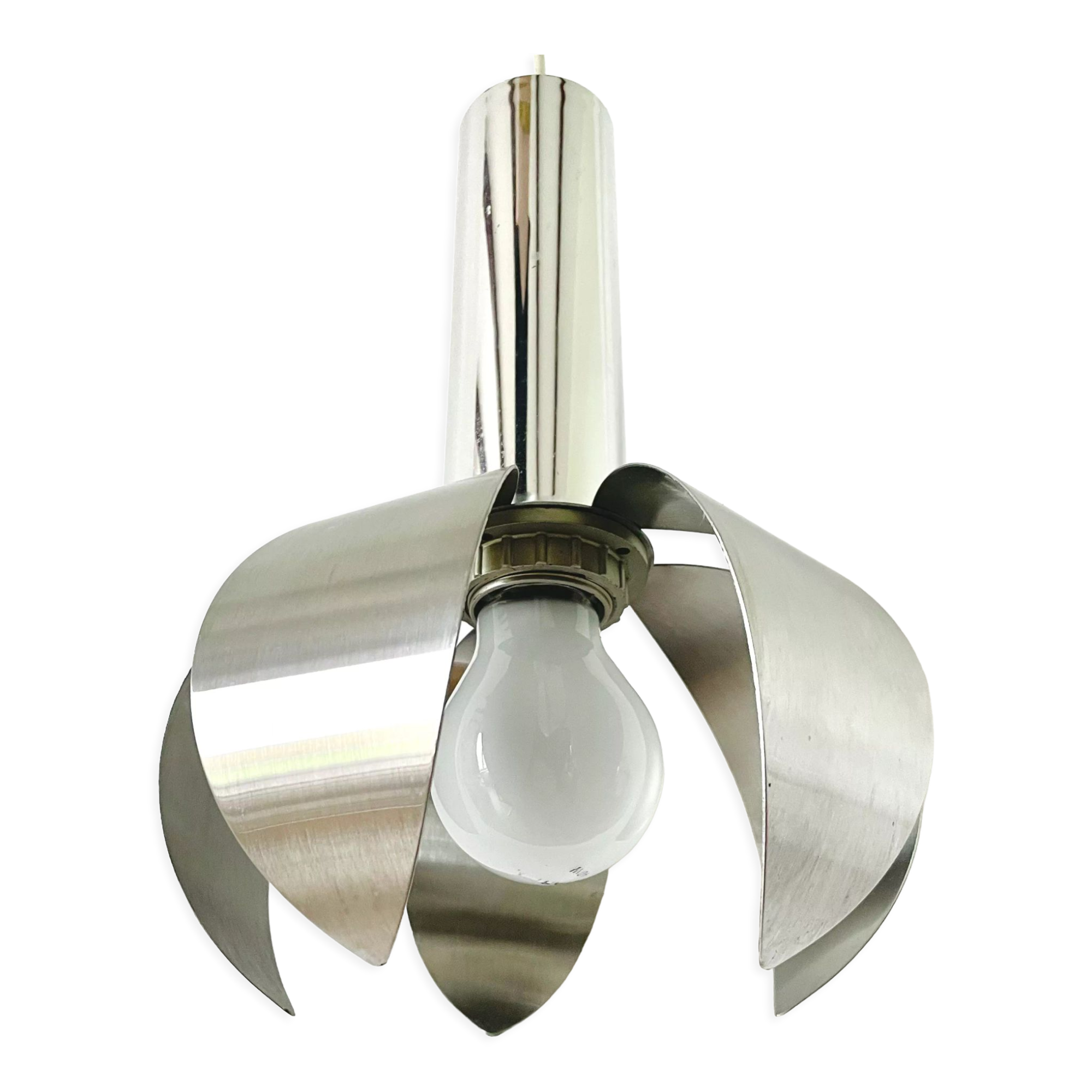 Brushed steel flower suspension