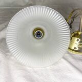 Suspension en verre et laiton