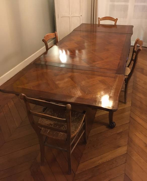 Table en chêne style Louis xv