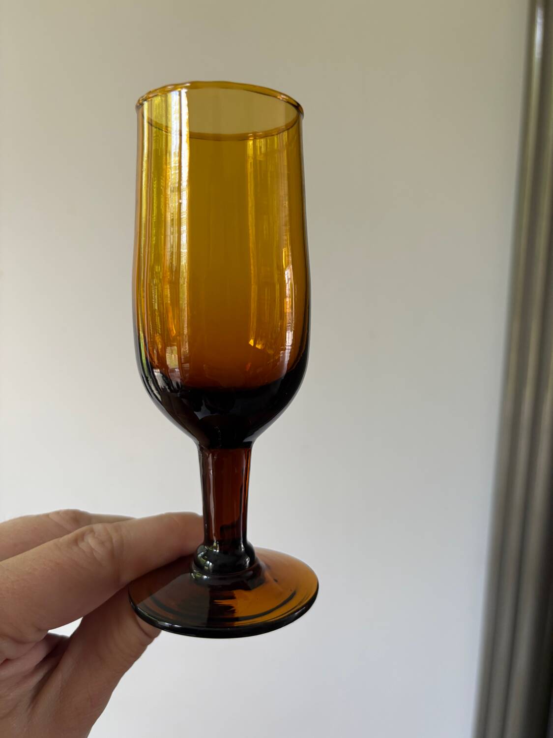 Set of 5 vintage 70s amber stemmed wine glasses