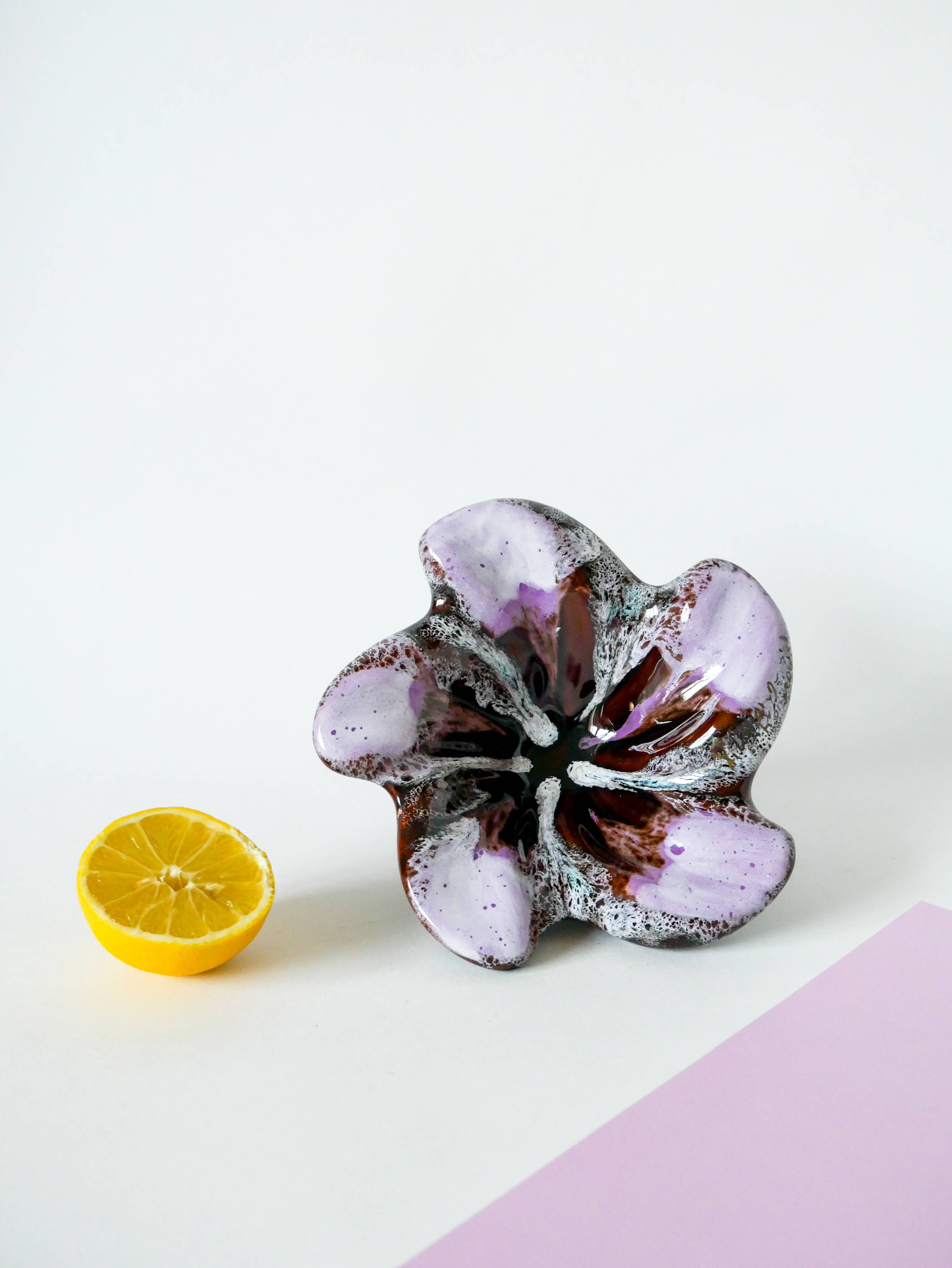 Purple lilac and brown star ceramic pocket tray / cup 1970