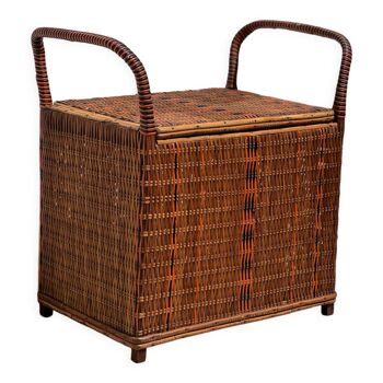 Vintage rattan and wicker storage chest 1960