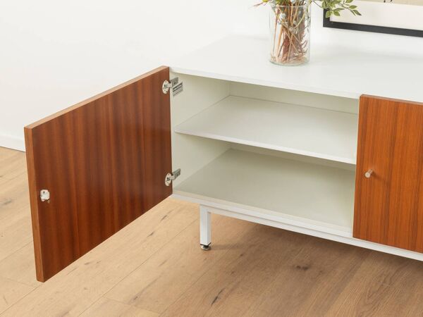 Buffet des années 1970 par interlübke