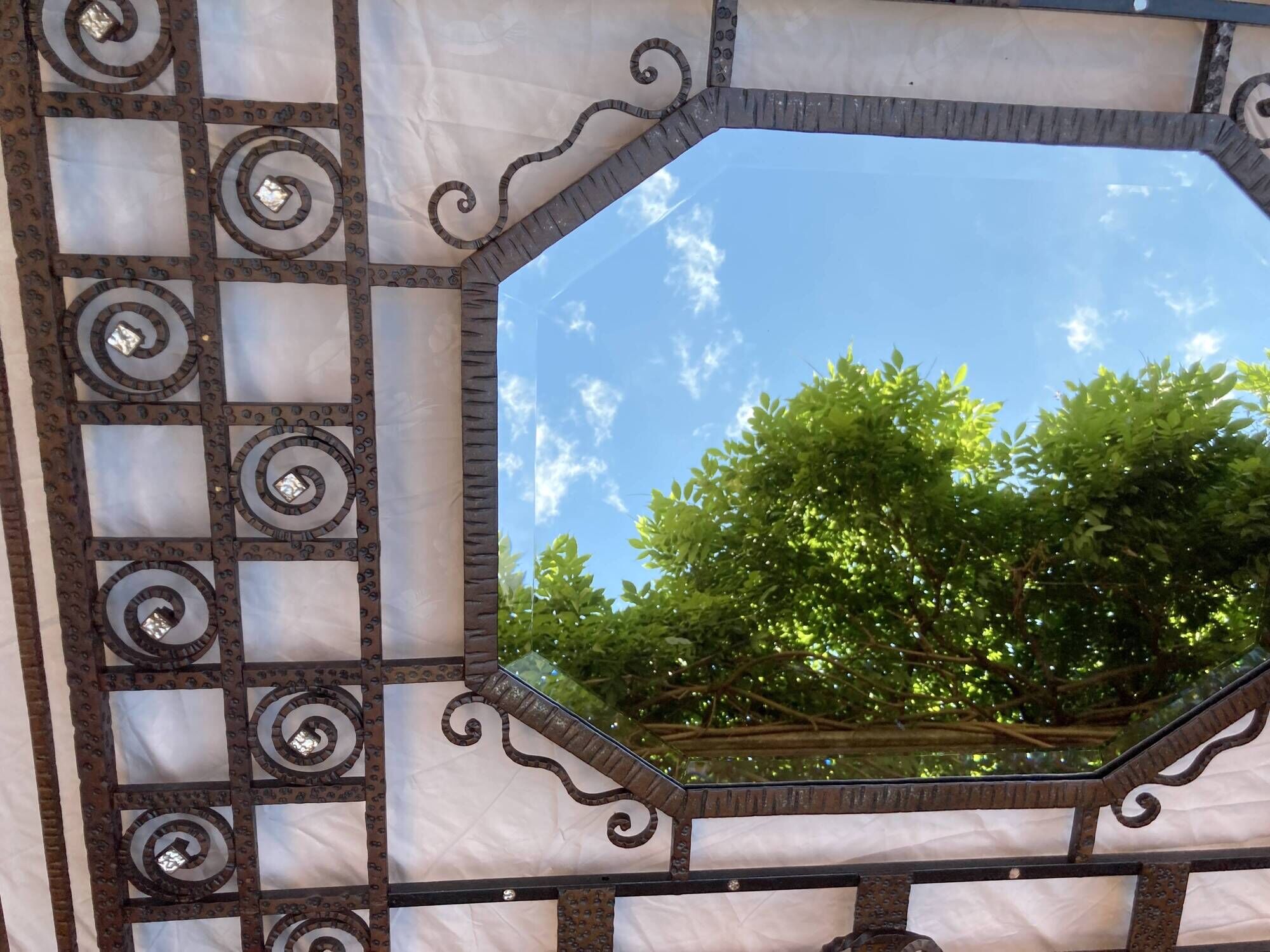 Colonial-inspired Art Nouveau wardrobe – Bevelled mirror 1939
