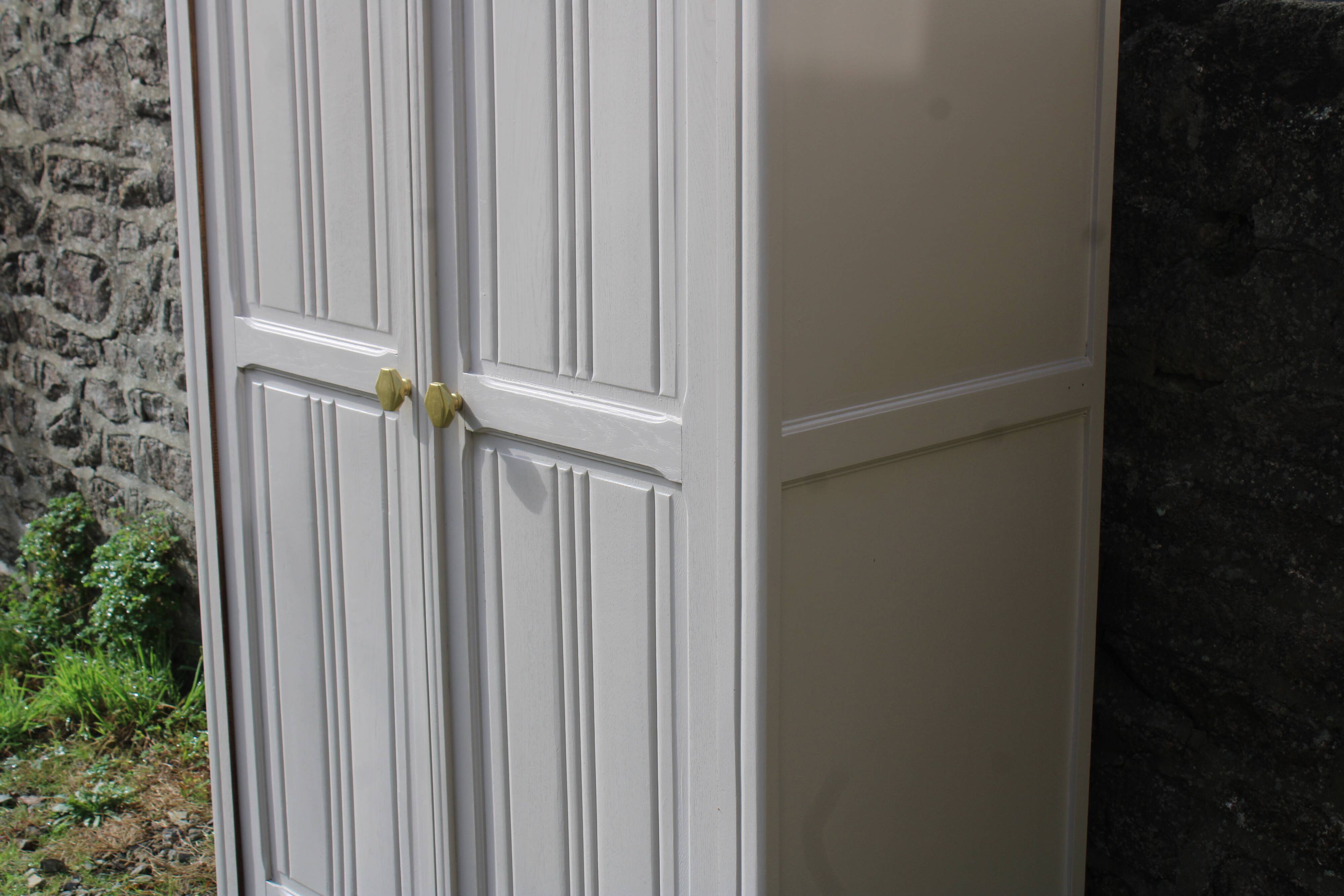 Vintage art deco cabinet